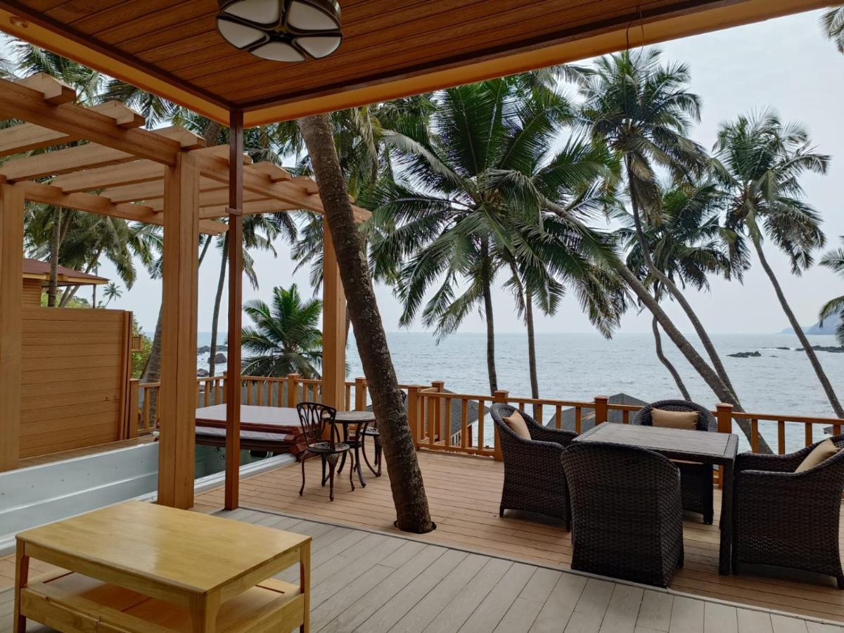 Cola Goa Beach Resort Екстериор снимка